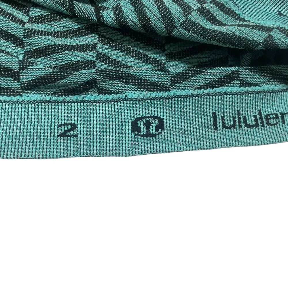 Lululemon 2 Aqua Striped‎ Razorback Tank, Soft